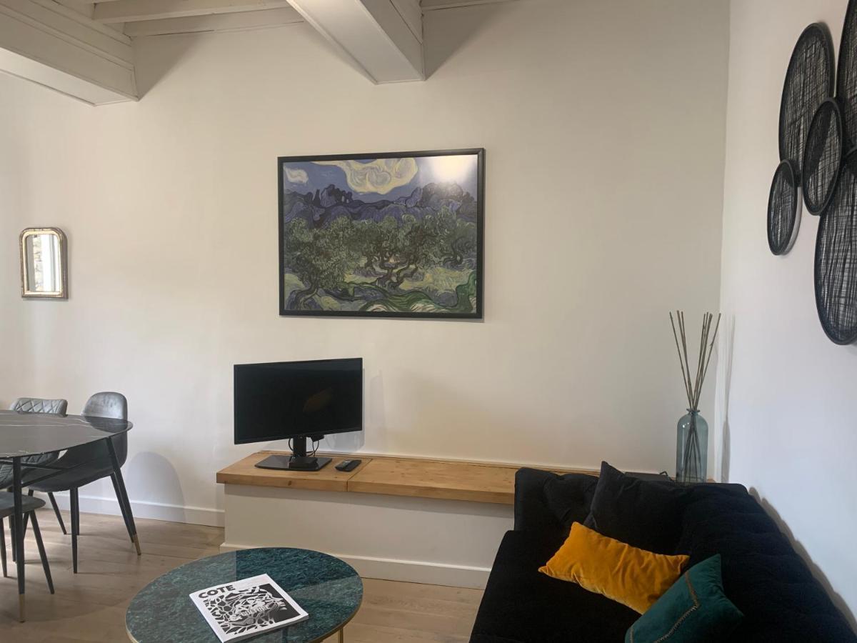 Appartement Renove De Caractere/ Parking Prive Saint-Rémy-de-Provence Eksteriør billede